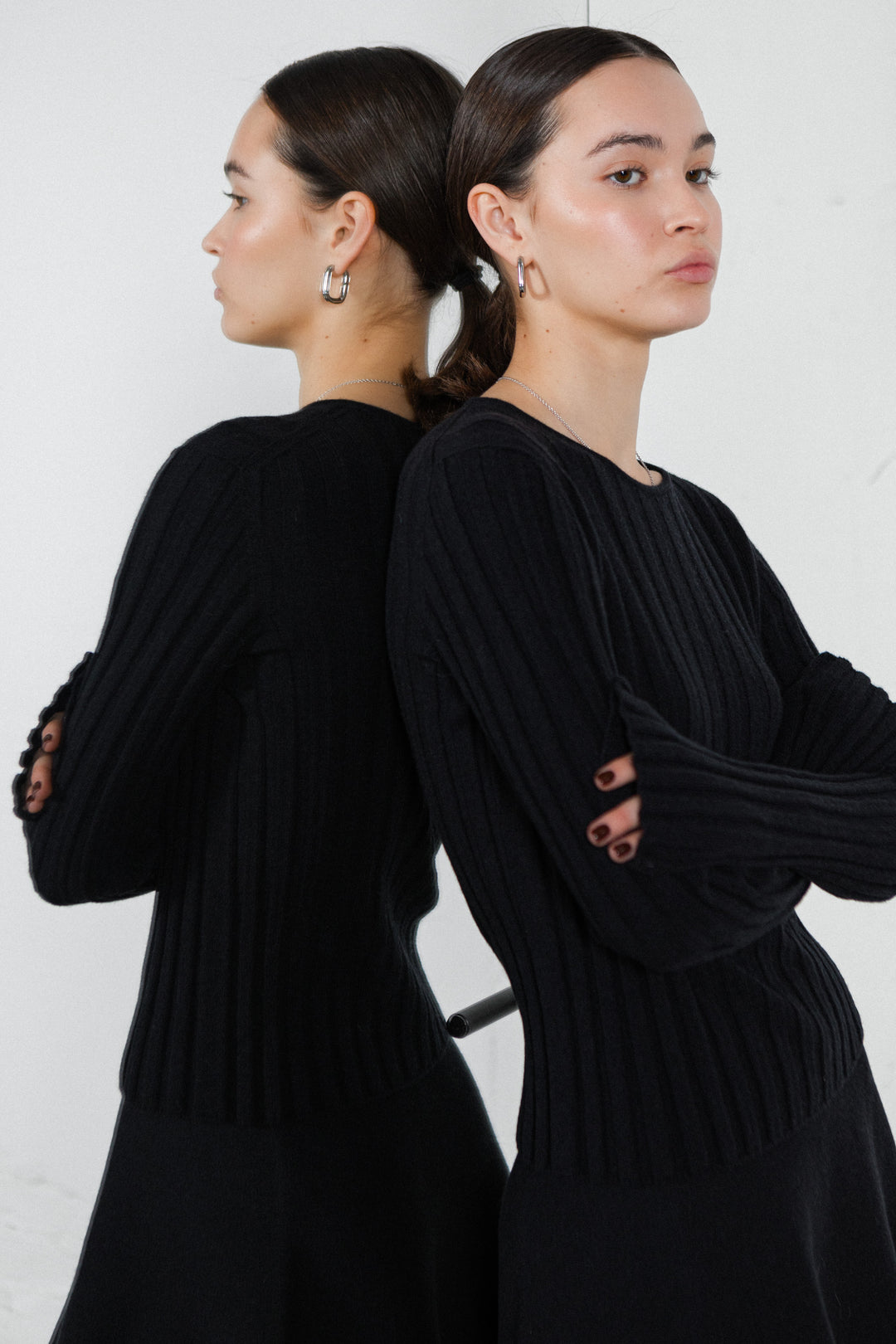 BLACK LAMBSWOOL RIB-KNIT TOP