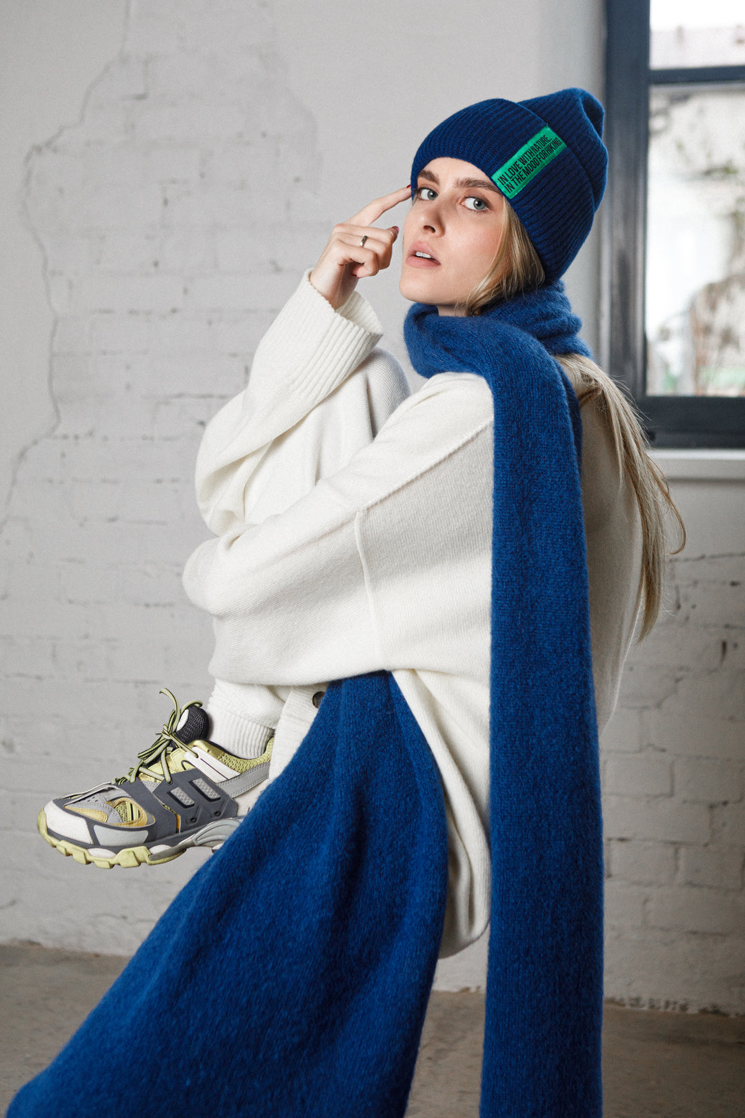 NAVY BLUE MOHAIR AND SILK SCARF