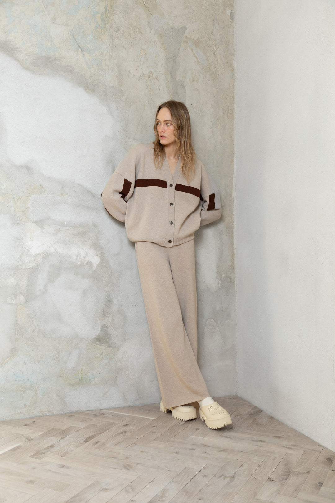 POWDER/CHOCOLATE CASHMERE-MERINO WOOL BOMBER JACKET