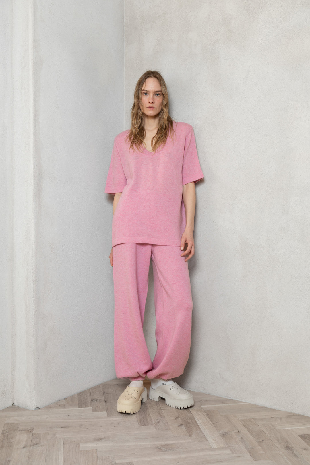 SOFT PINK CASHMERE-MERINO WOOL BALLOON TROUSERS
