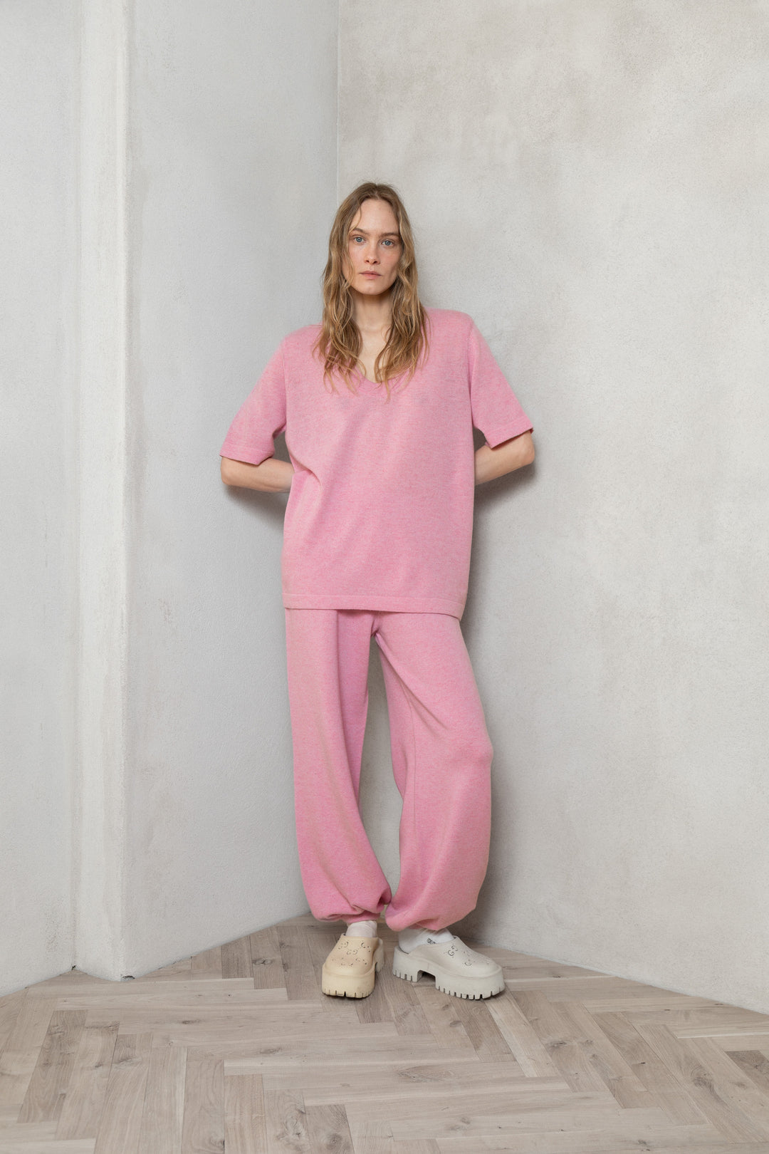 SOFT PINK CASHMERE-MERINO WOOL BALLOON TROUSERS