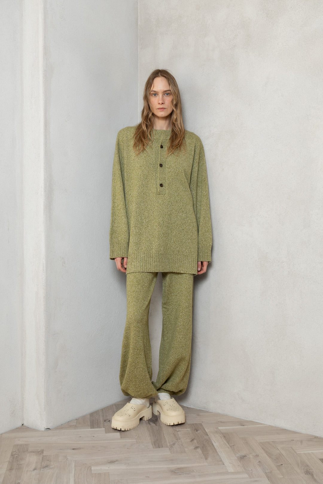MOSS GREEN MELANGE CASHMERE-MERINO WOOL BALLOON TROUSERS