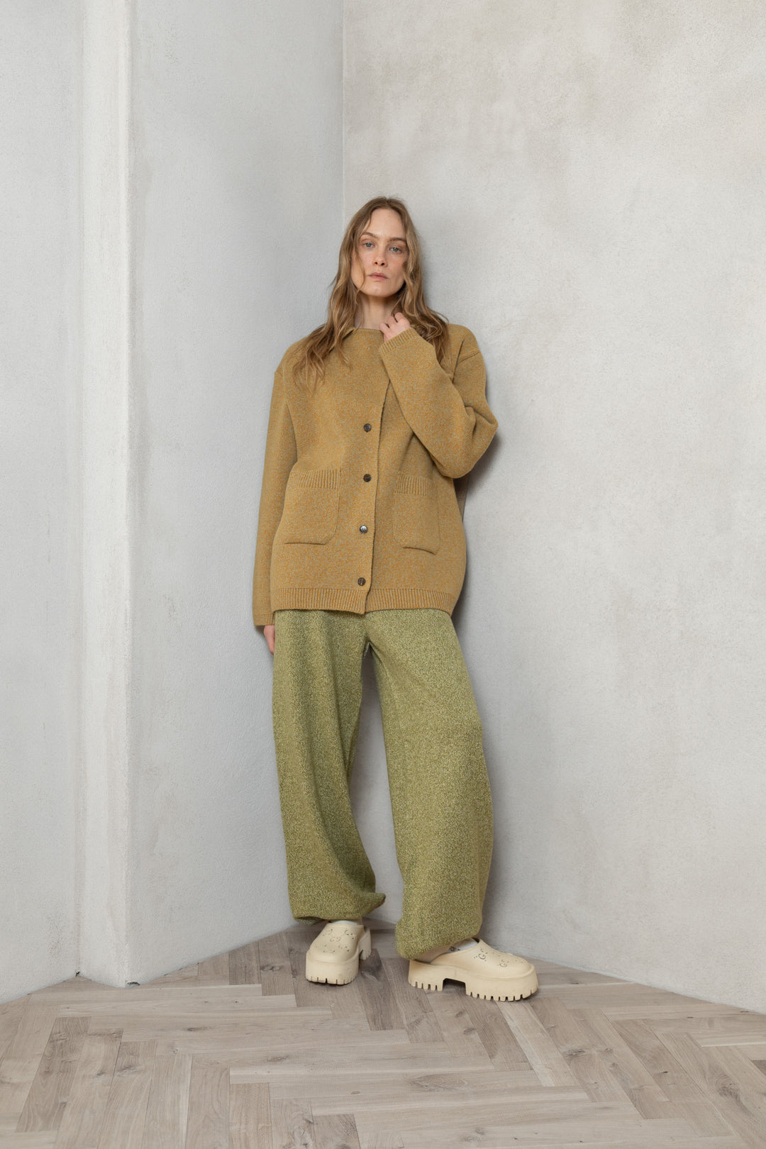 MOSS GREEN MELANGE CASHMERE-MERINO WOOL BALLOON TROUSERS