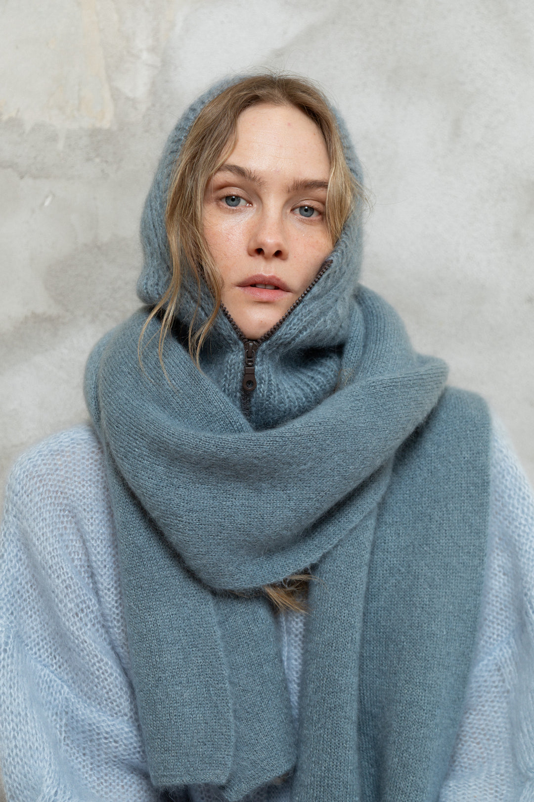 BALOŽZILĀ MOHĒRA UN ZĪDA BALACLAVA