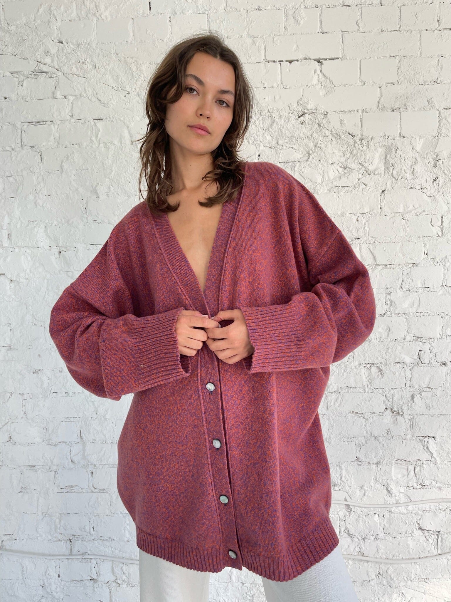 RASPBERRY CASHMERE-MERINO WOOL CARDIGAN for lovers and trees 