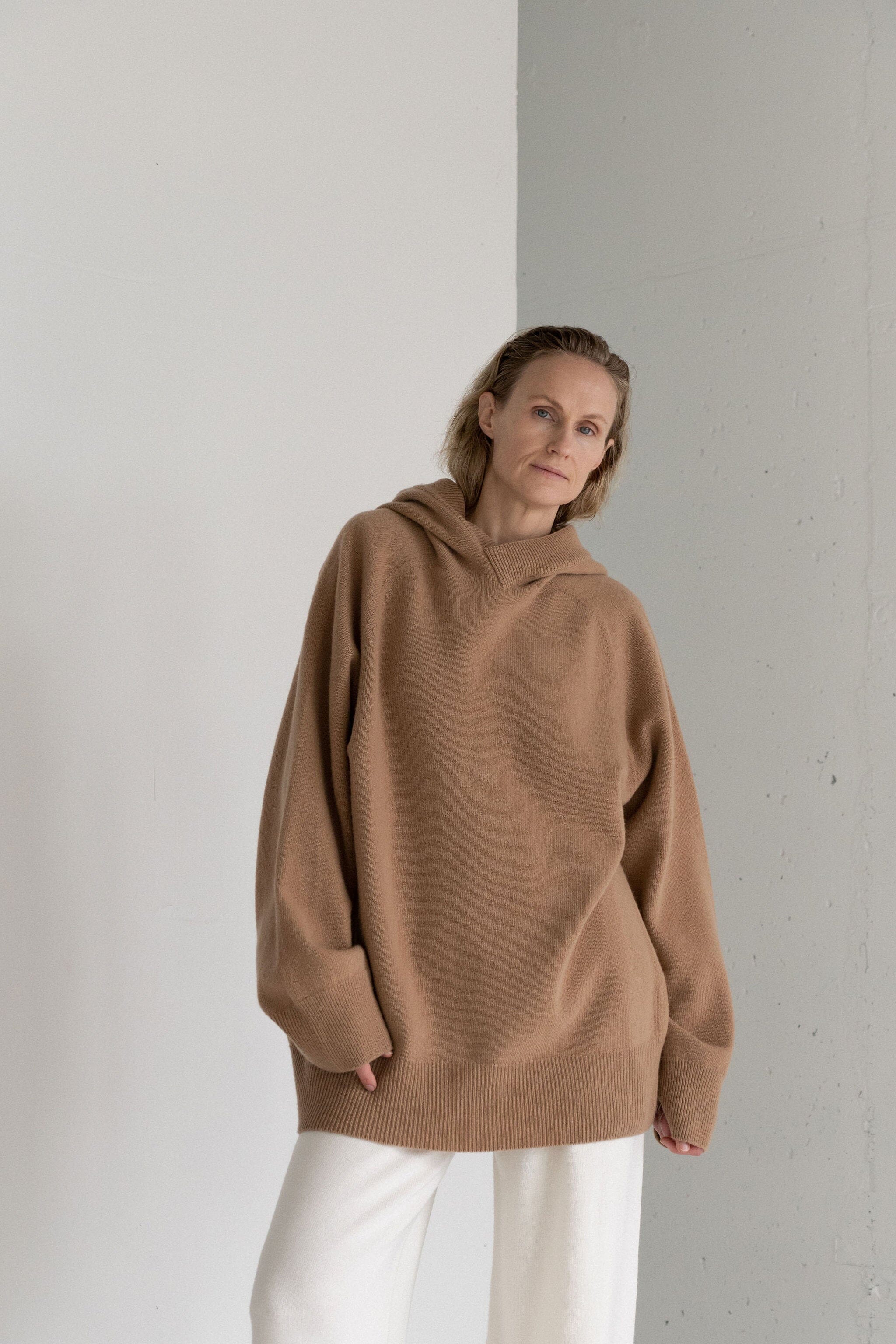 CAMEL CASHMERE-MERINO WOOL HOODIE for lovers and trees 