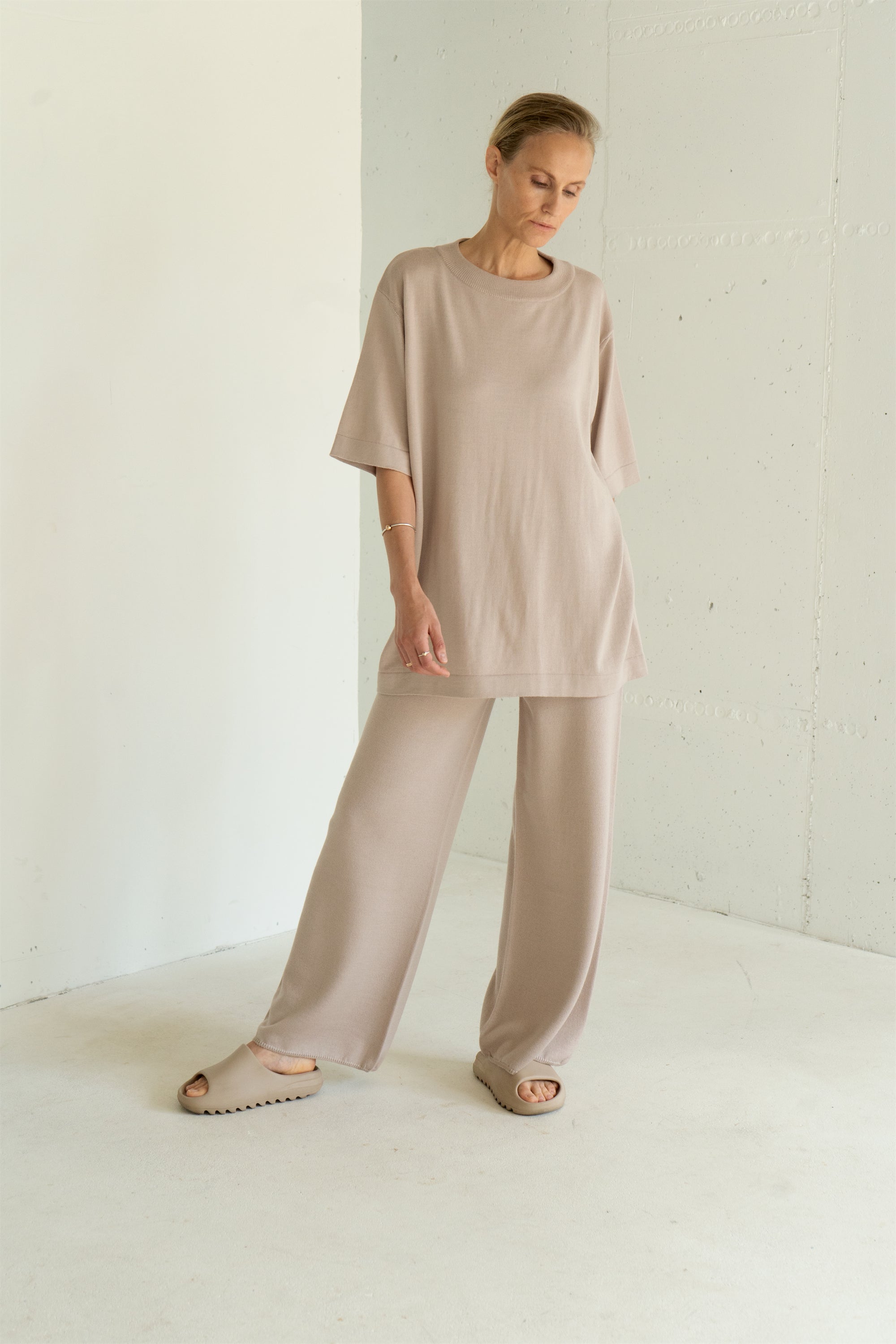 POWDER EXTRA FINE MERINO WOOL T-SHIRT AND TROUSERS SET for lovers and trees 